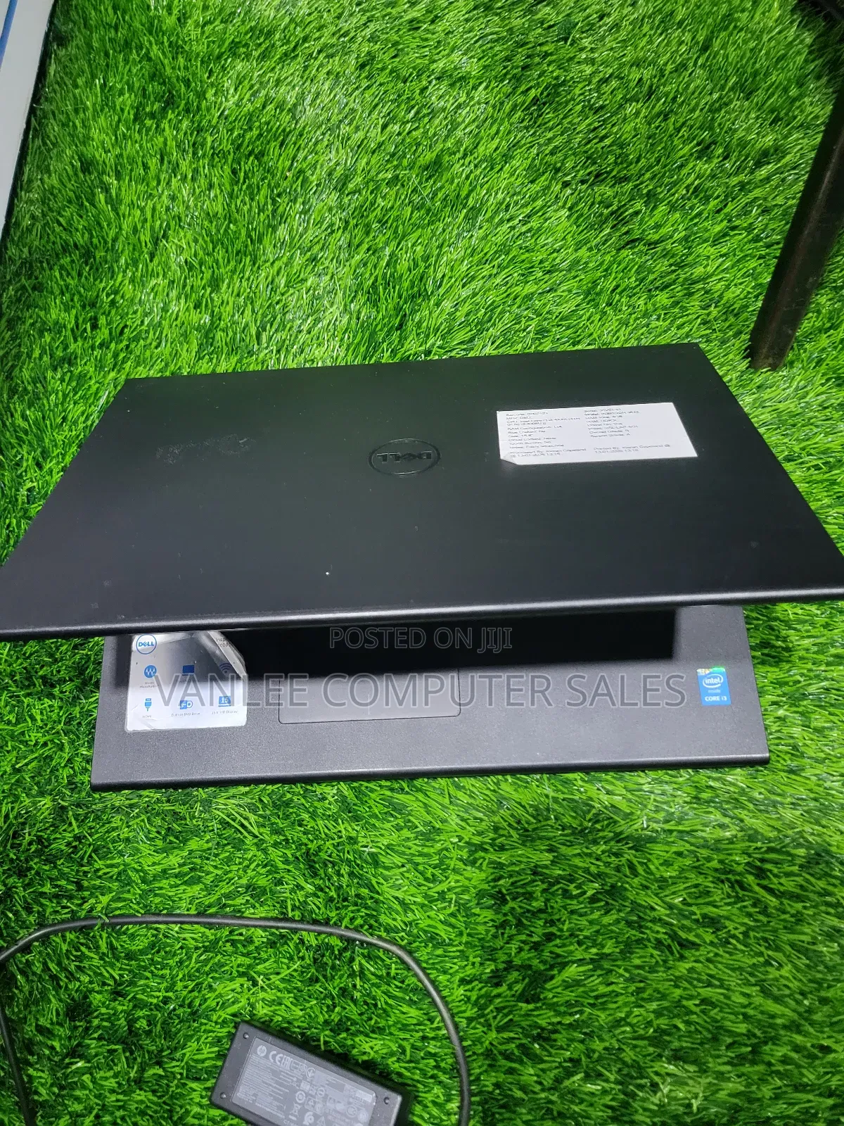 Laptop Dell Inspiron 15 8GB Intel Core i3 HDD+SSD 500GB