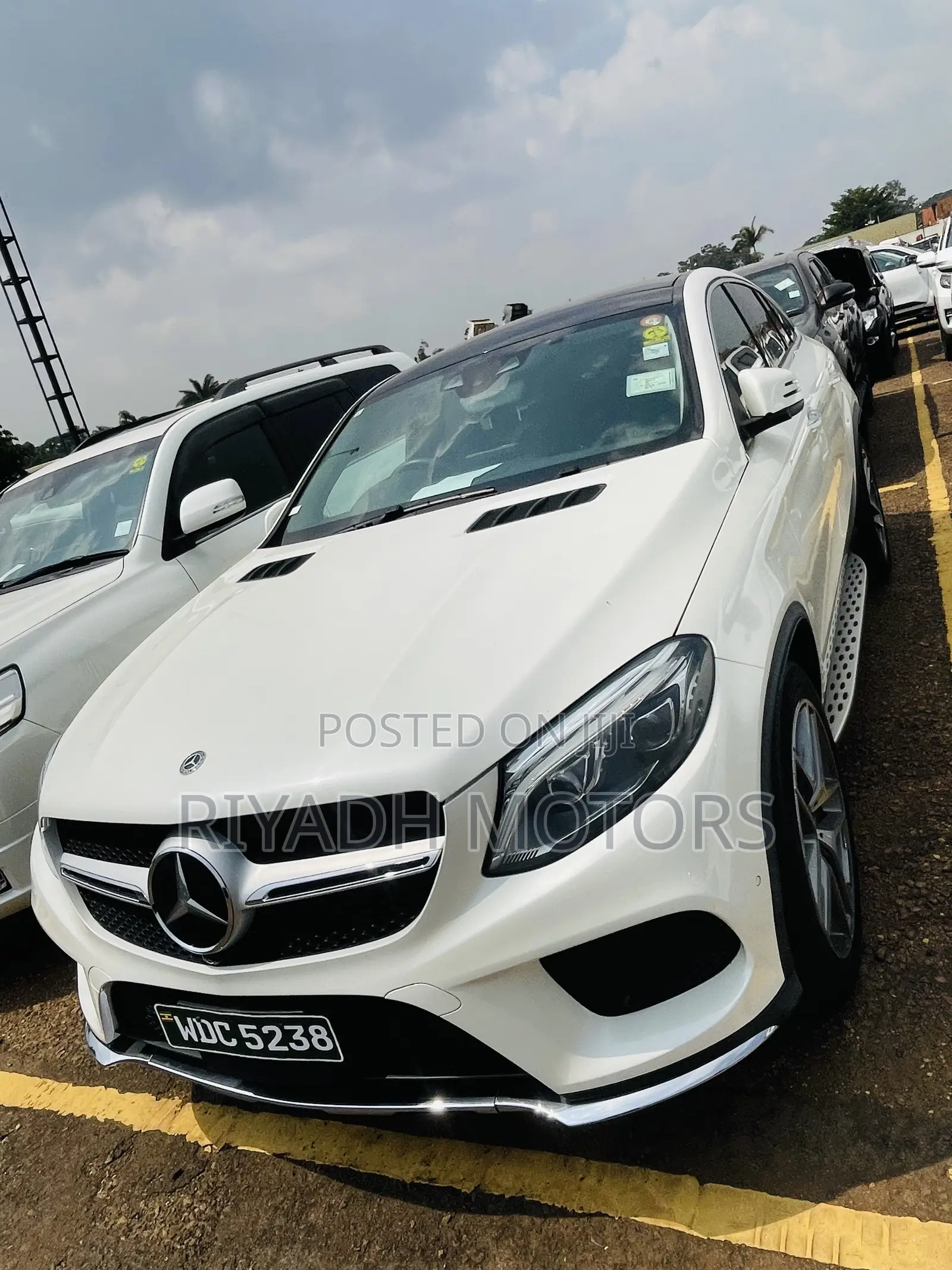 Mercedes-Benz GLE-Class GLE 350d 4MATIC 2017 White