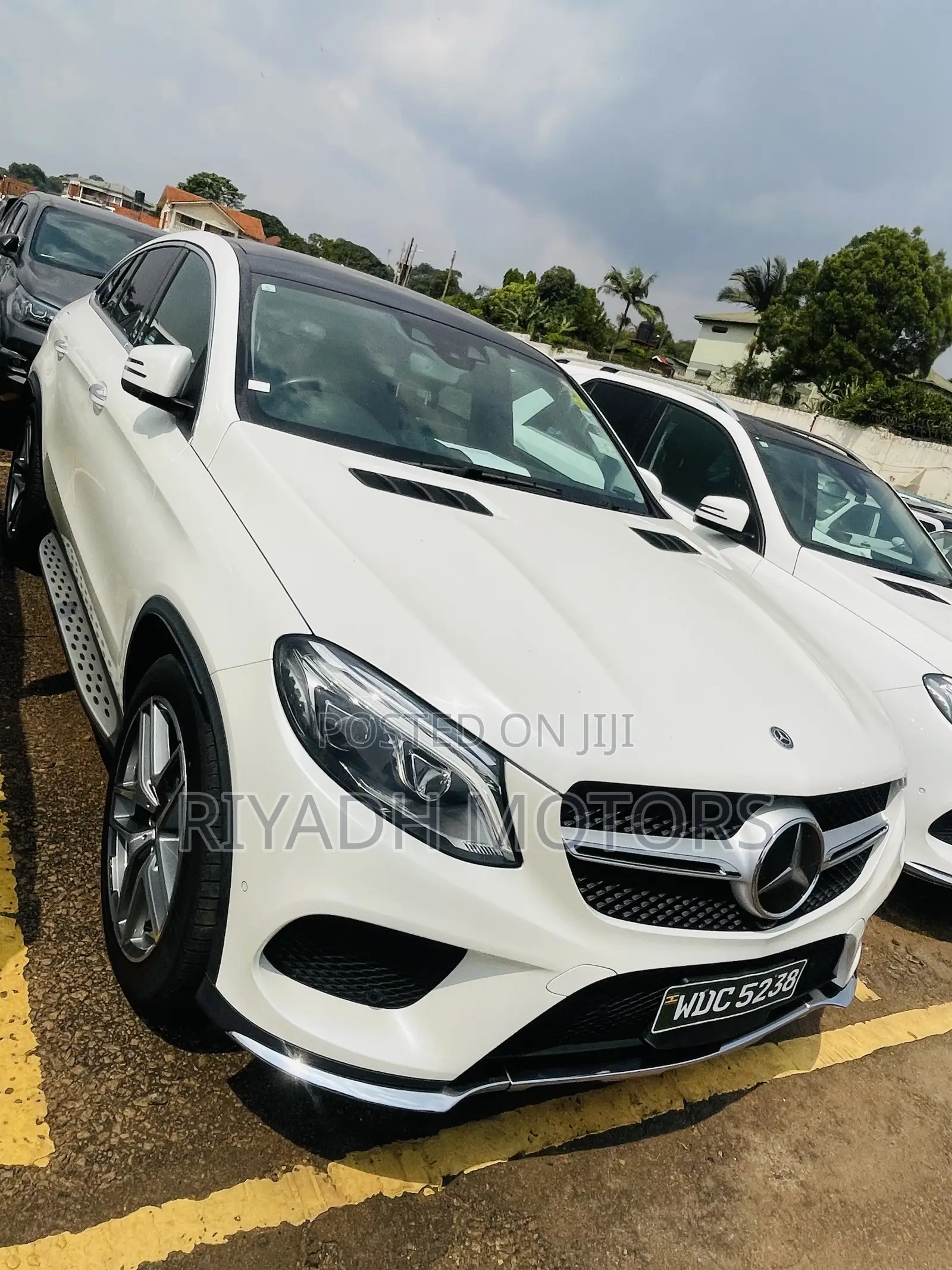 Mercedes-Benz GLE-Class GLE 350d 4MATIC 2017 White