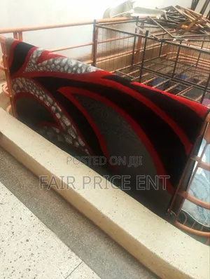 Vip Executive Center Ruger Carpets. 150cm X 200cm ( Red)