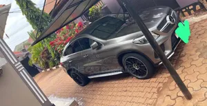 Mercedes-Benz GLE-Class GLE 350d 4MATIC 2017 Gray