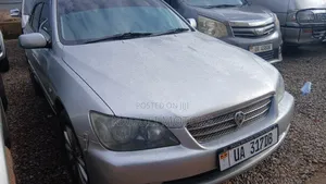 Toyota Altezza 2004 Silver