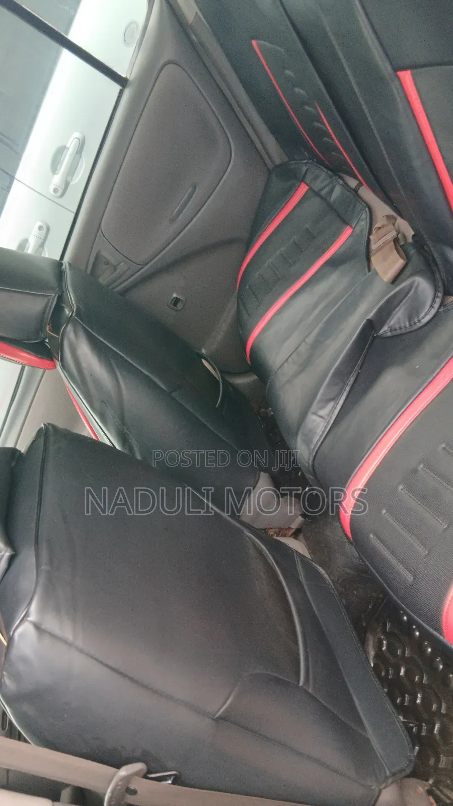 Toyota Platz 2002 Silver
