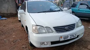 Toyota Gaia 2003 White
