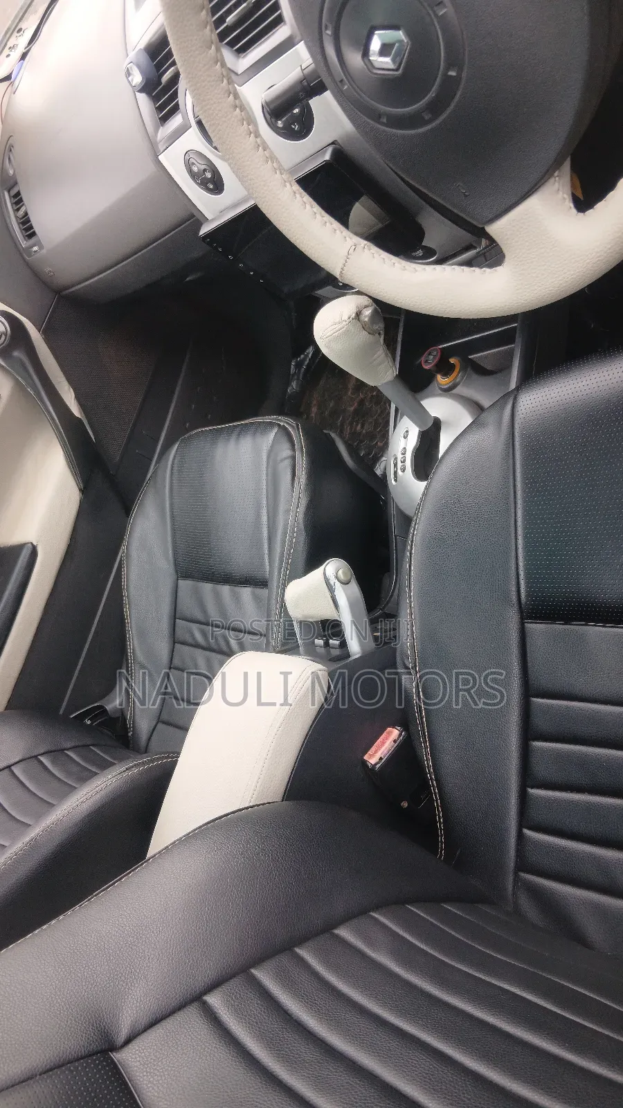 Renault Megane 2004 Red