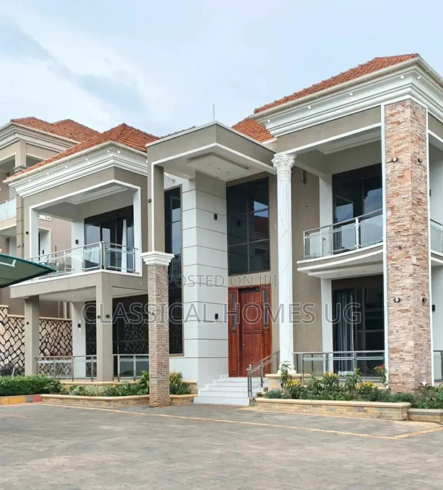 5bdrm Duplex in Lubowa Entebbe Road, Central Division for rent