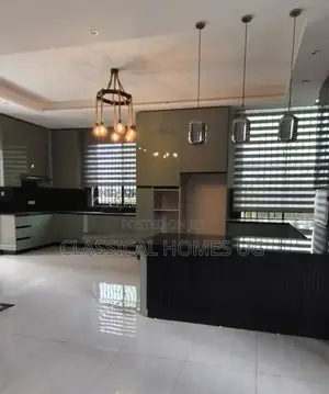 5bdrm Duplex in Lubowa Entebbe Road, Central Division for rent