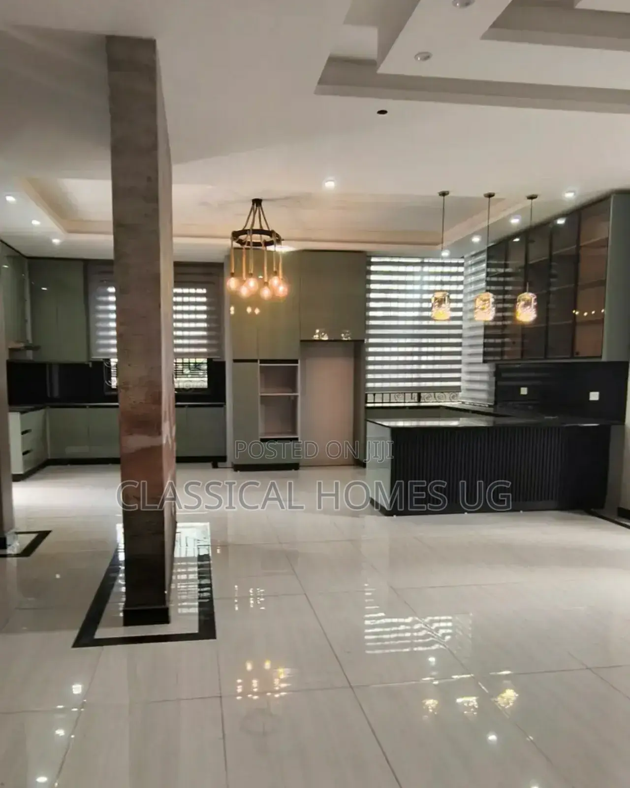 5bdrm Duplex in Lubowa Entebbe Road, Central Division for rent