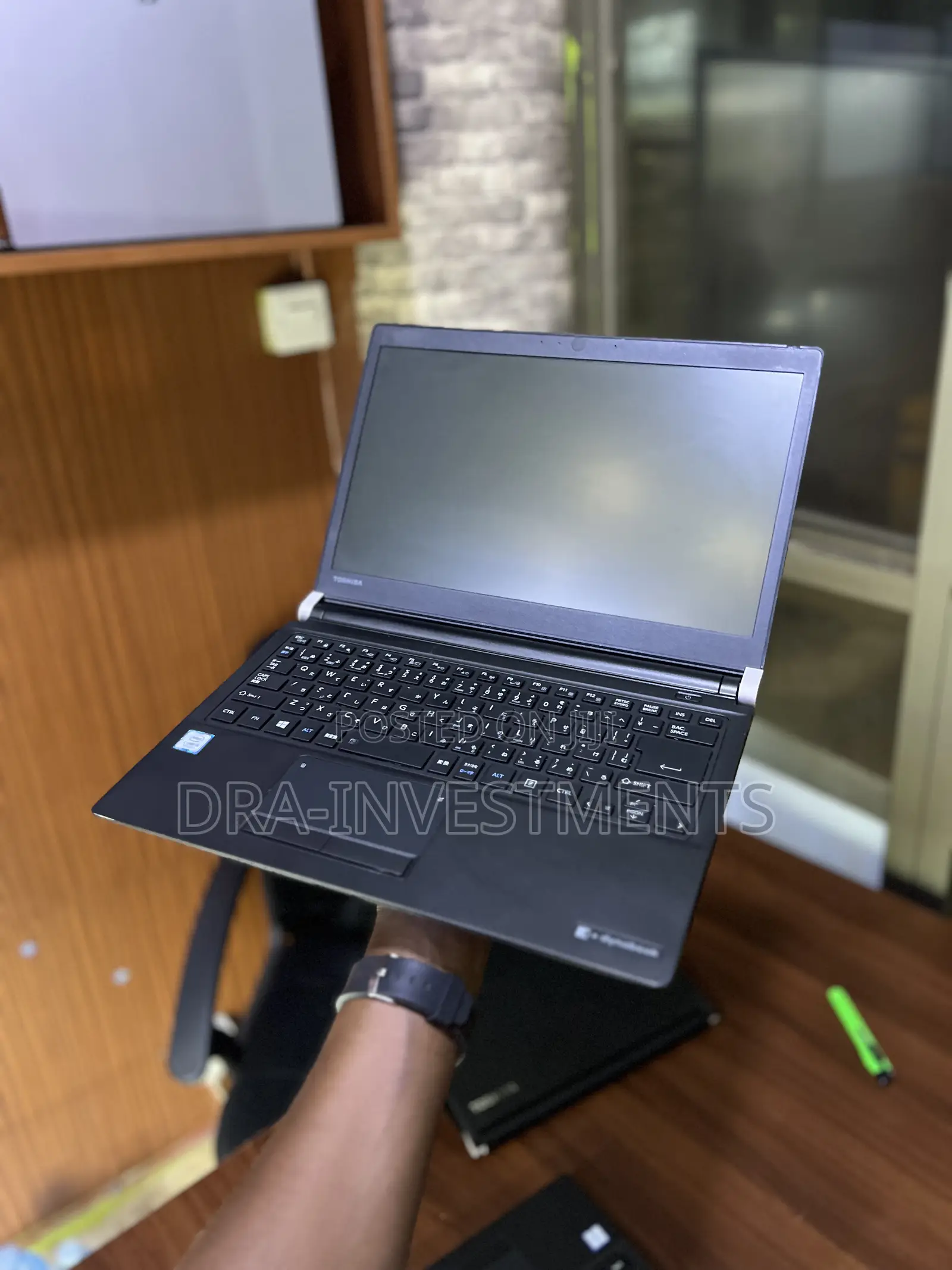Laptop Toshiba Dynabook R634/M 4GB Intel Core i5 SSD 128GB
