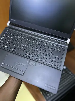 Laptop Toshiba Dynabook R634/M 4GB Intel Core i5 SSD 128GB