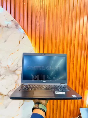Laptop Dell Latitude 14 5480 8GB Intel Core i5 SSD 256GB