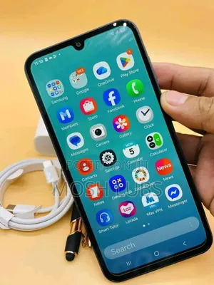 New Samsung Galaxy A15 5G 256 GB Gold