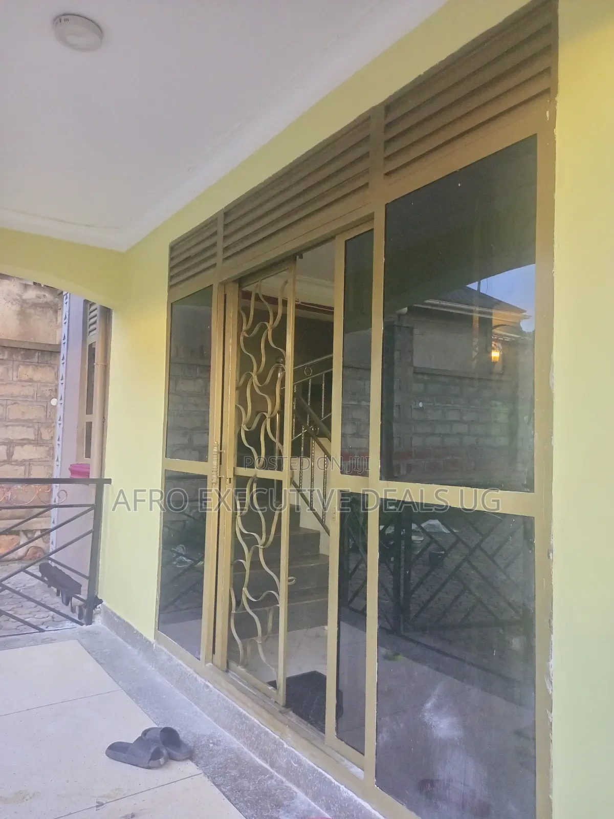 Furnished 3bdrm Maisonette in Katale, Rubaga for sale