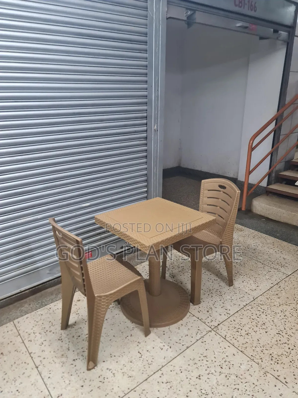 Matte Plastic Table and Chairs Matte Dining Table and Chairs