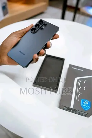 New Samsung Galaxy S26 Ultra 5G 256 GB Gray