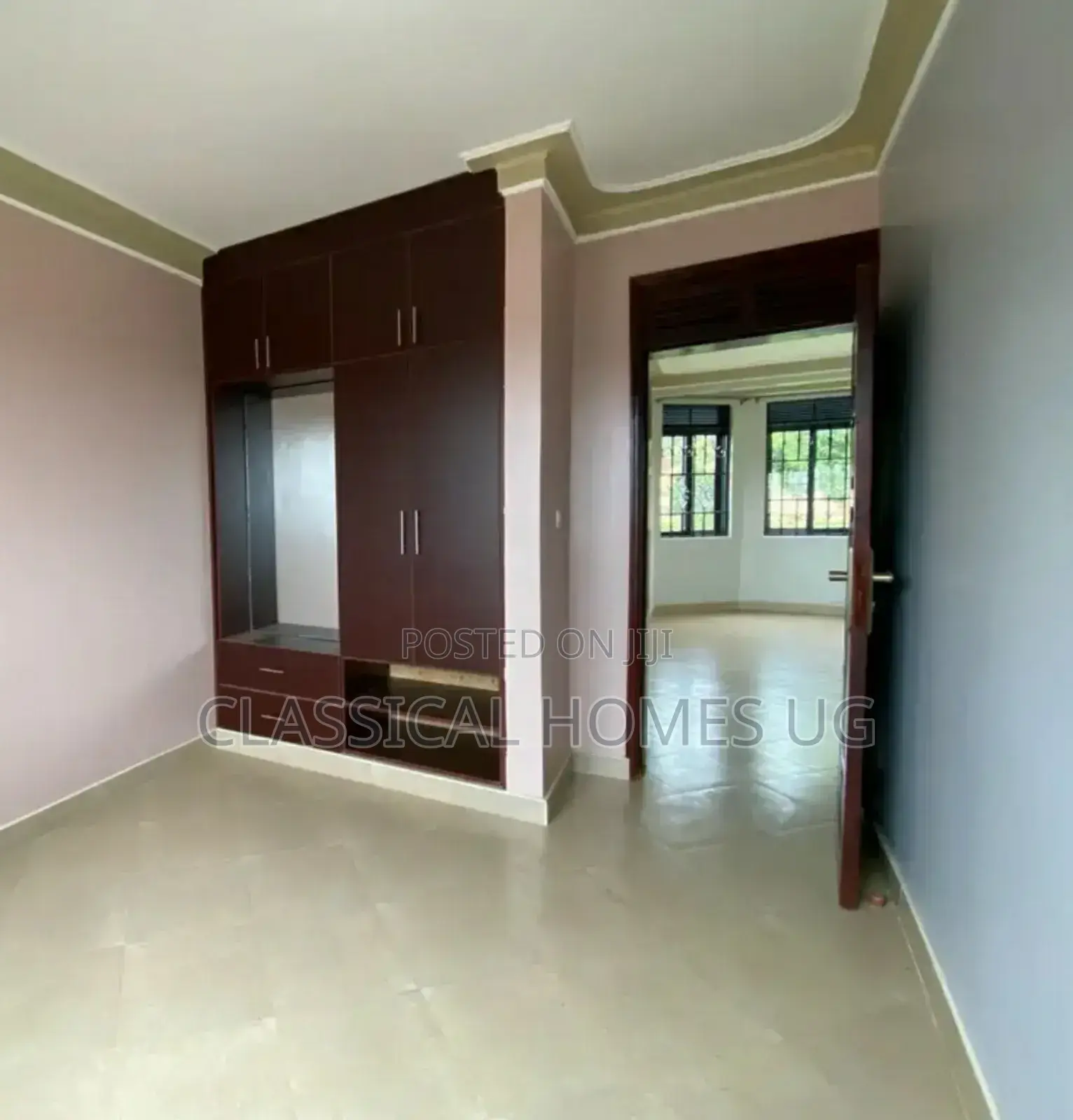 3bdrm Apartment in Lubowa Entebbe Road, Central Division for rent