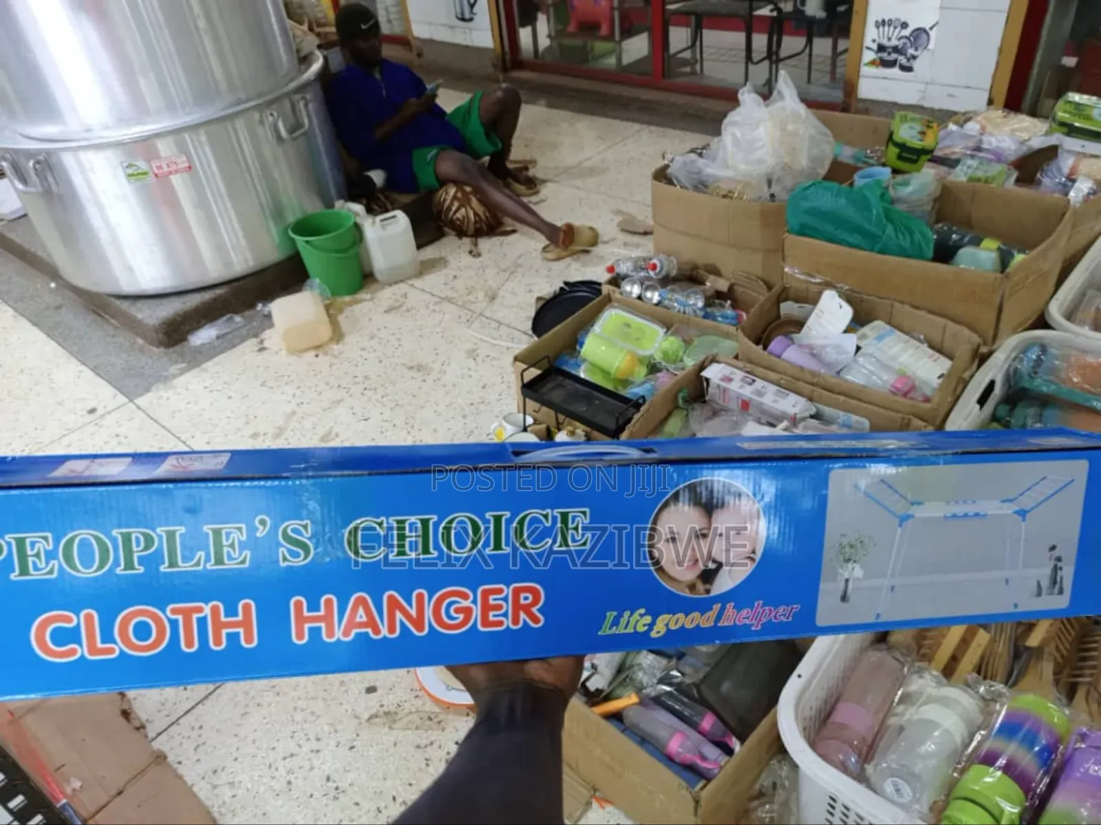 Cloth Hanger.