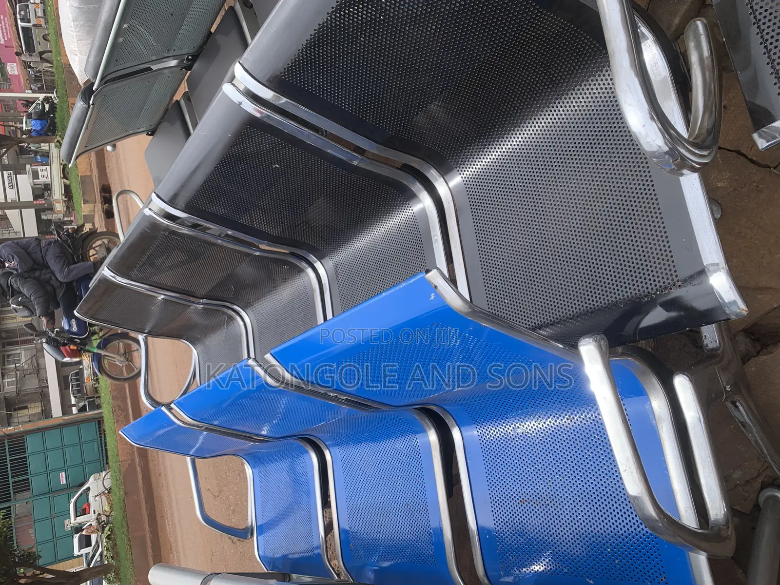 Metallic Waiting Chair