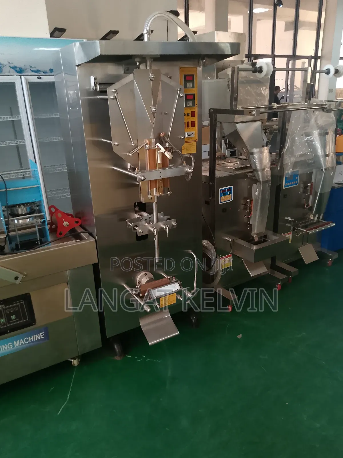 Commercial Automatic Liquid Packaging Machine – High Efficiency