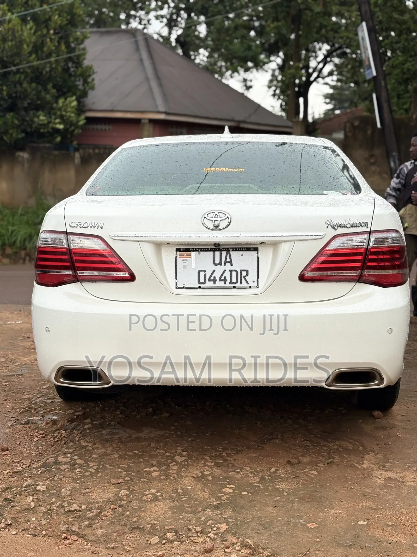 Toyota Crown 2014 White