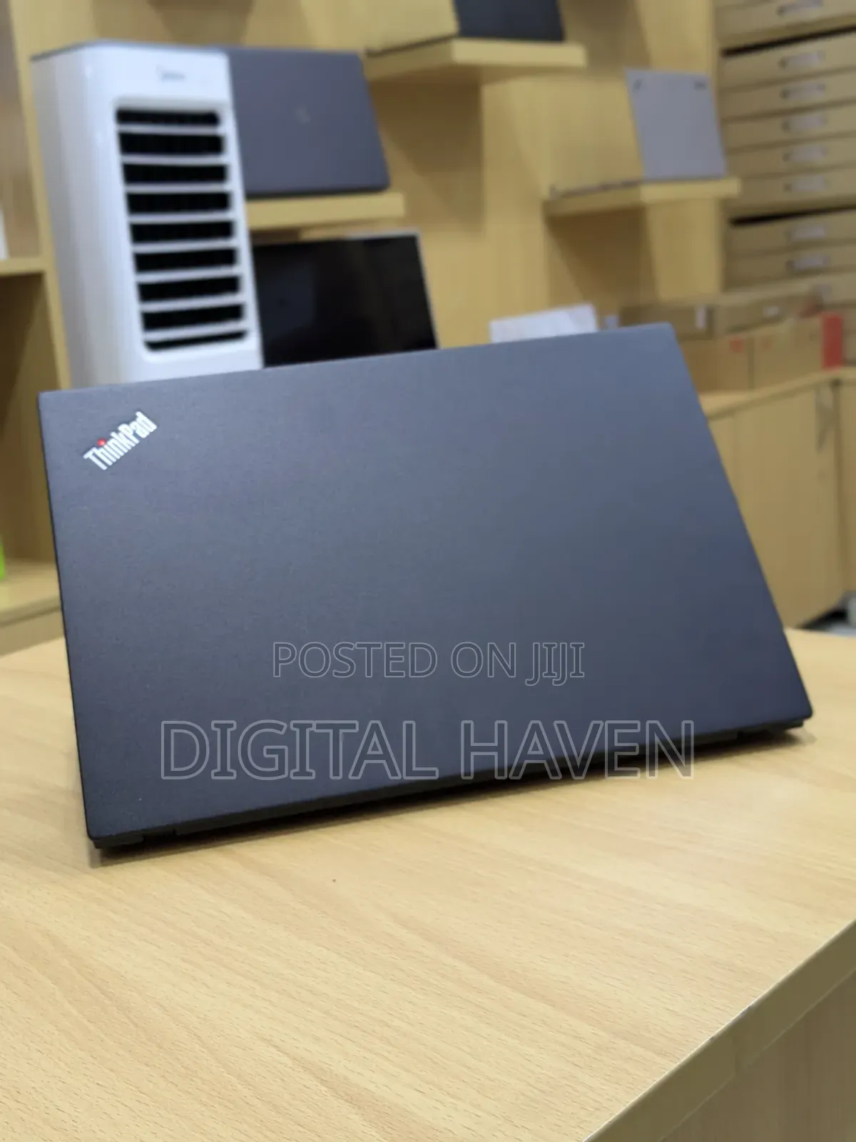 Laptop Lenovo Thinkpad T490s 8GB Intel Core i5 SSHD (Hybrid) 256GB