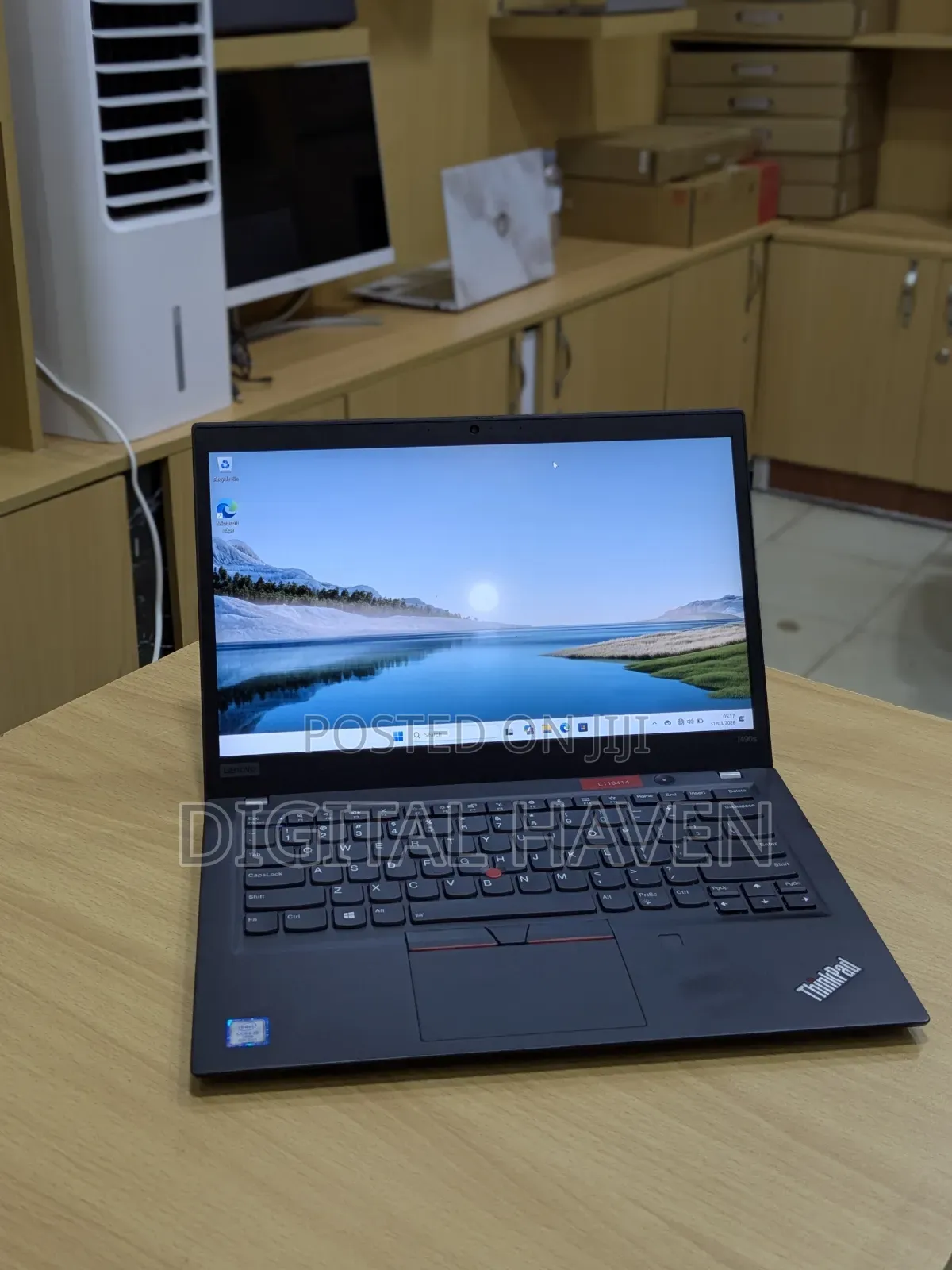 Laptop Lenovo Thinkpad T490s 8GB Intel Core i5 SSHD (Hybrid) 256GB