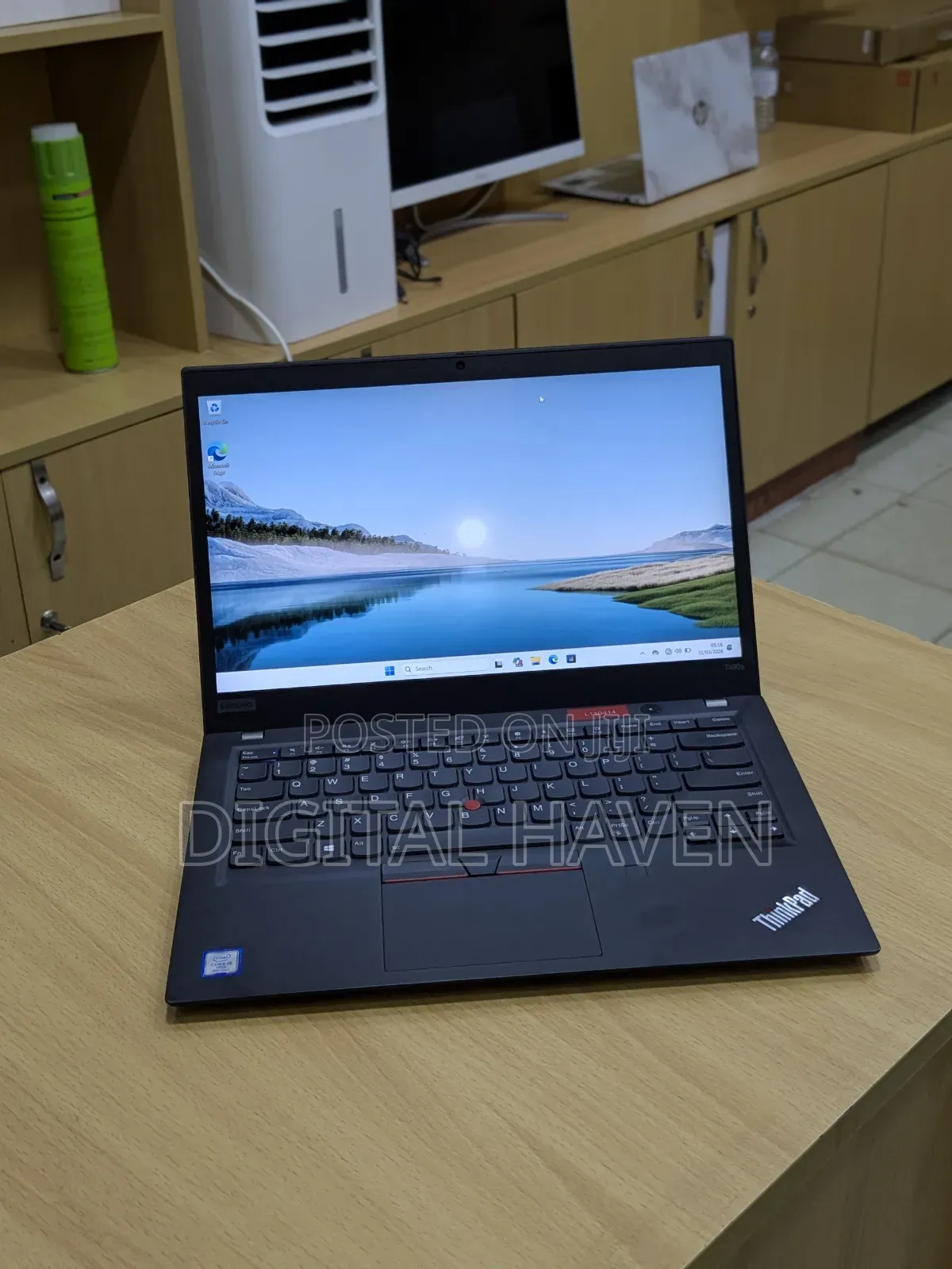 Laptop Lenovo Thinkpad T490s 8GB Intel Core i5 SSHD (Hybrid) 256GB