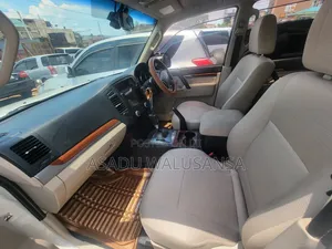 Mitsubishi Pajero 2010 White