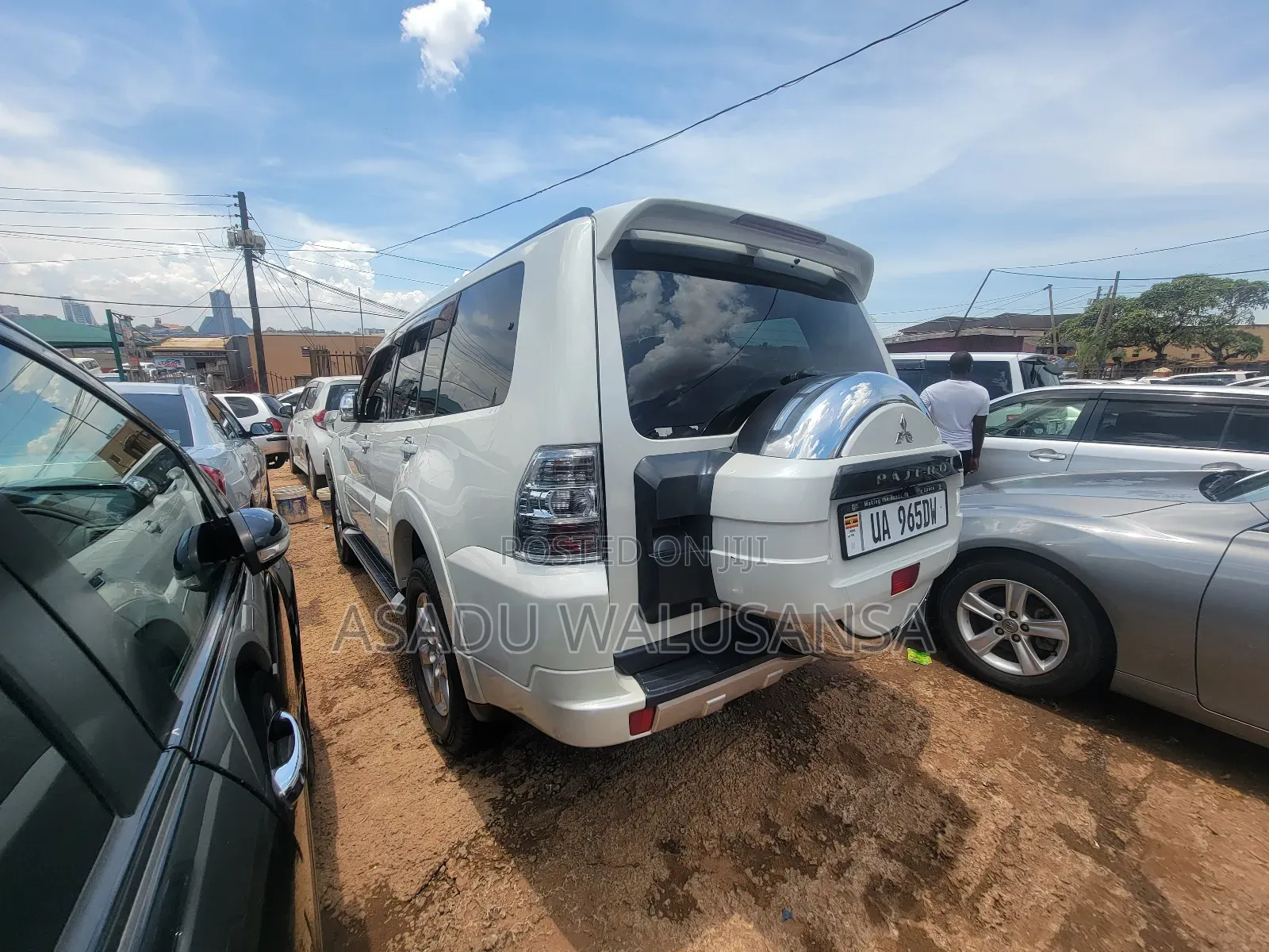 Mitsubishi Pajero 2010 White
