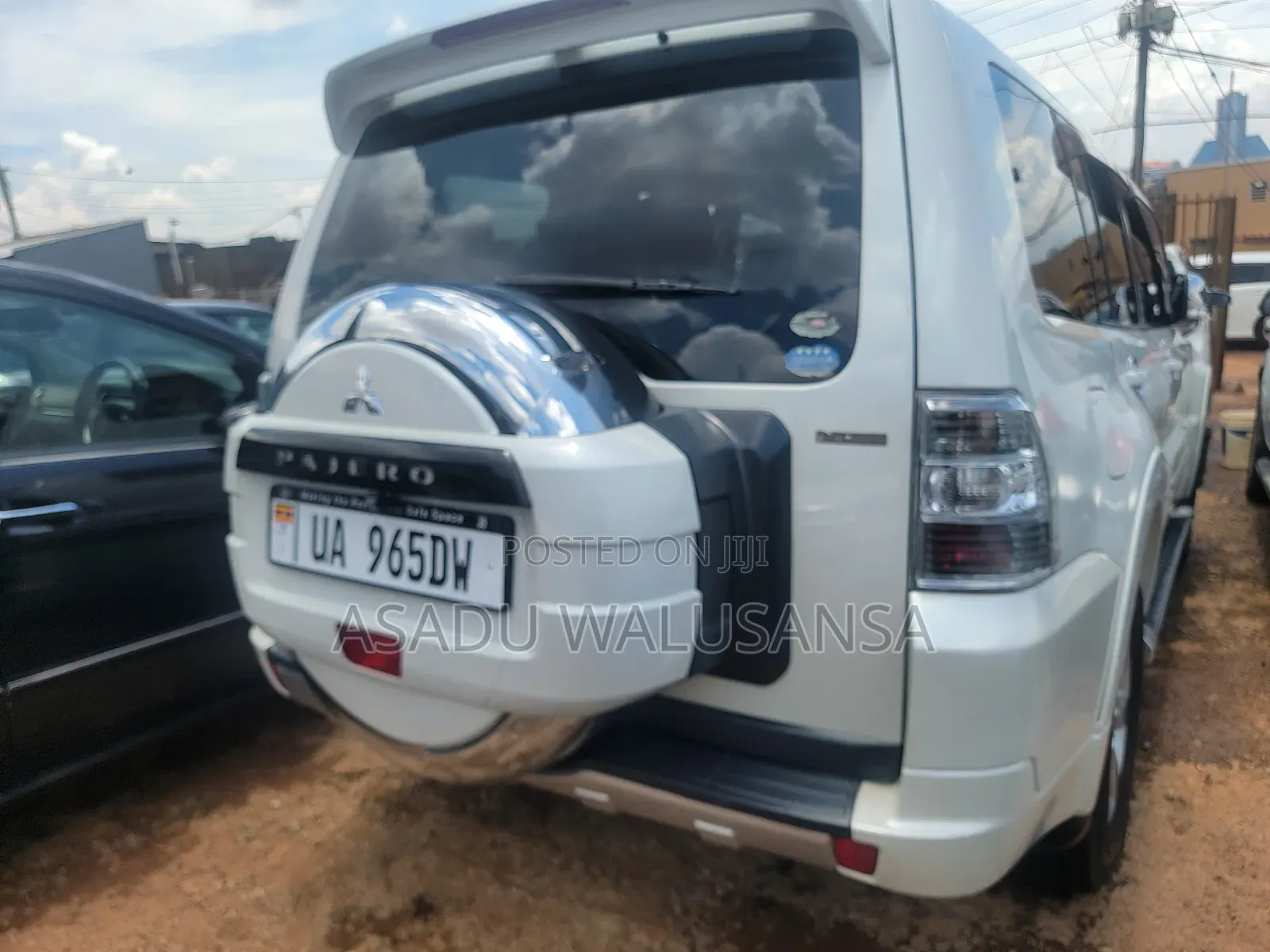 Mitsubishi Pajero 2010 White