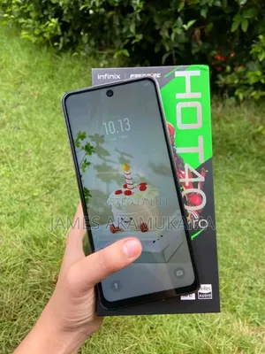 New Infinix Hot 40 Pro 256 GB Gold
