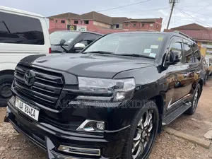 Toyota Land Cruiser 2017 Black