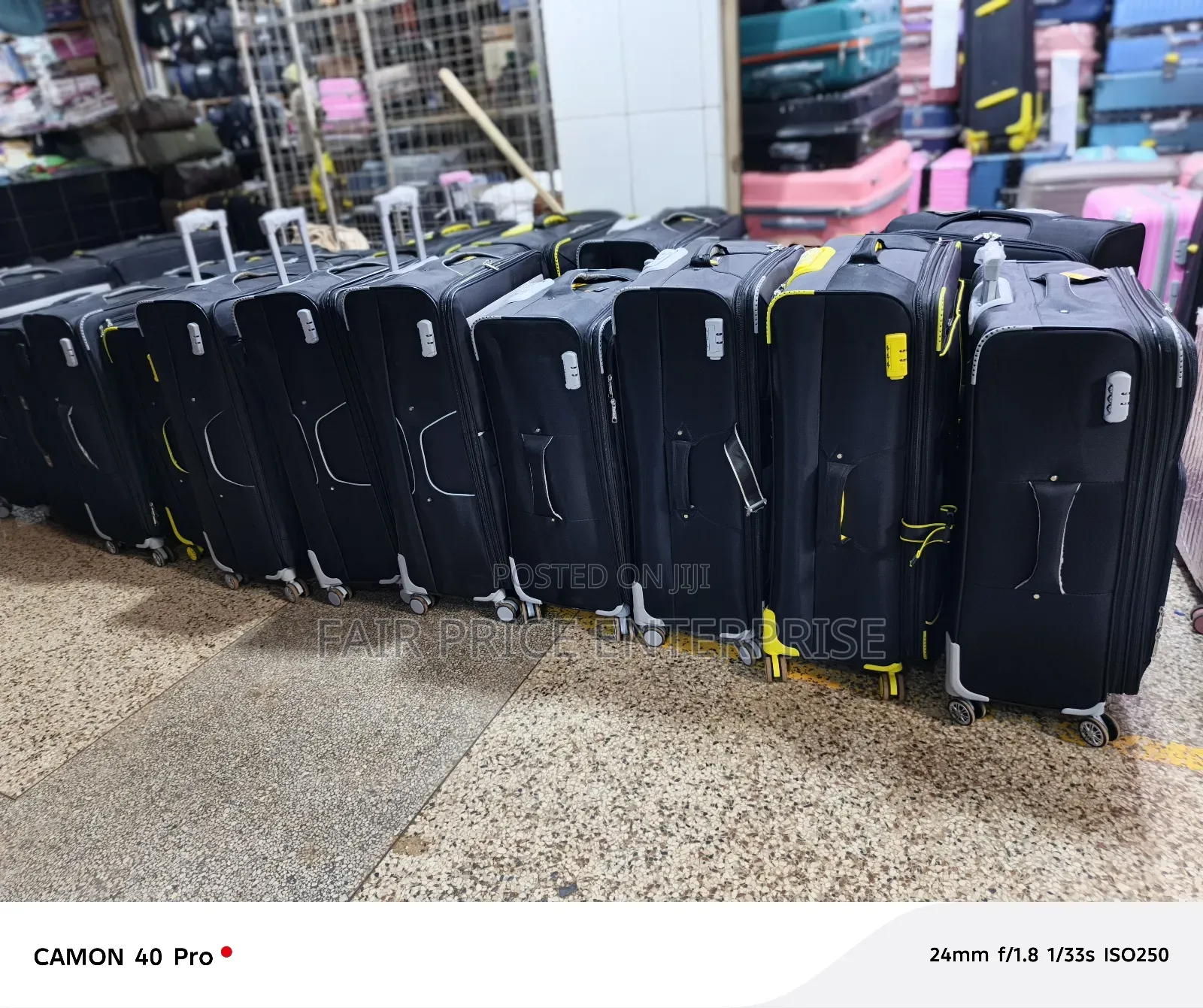 D Favor Cloth Suitcases. 3pcs in 1set. Black Color