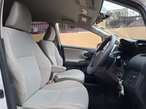 Toyota Wish 2010 White