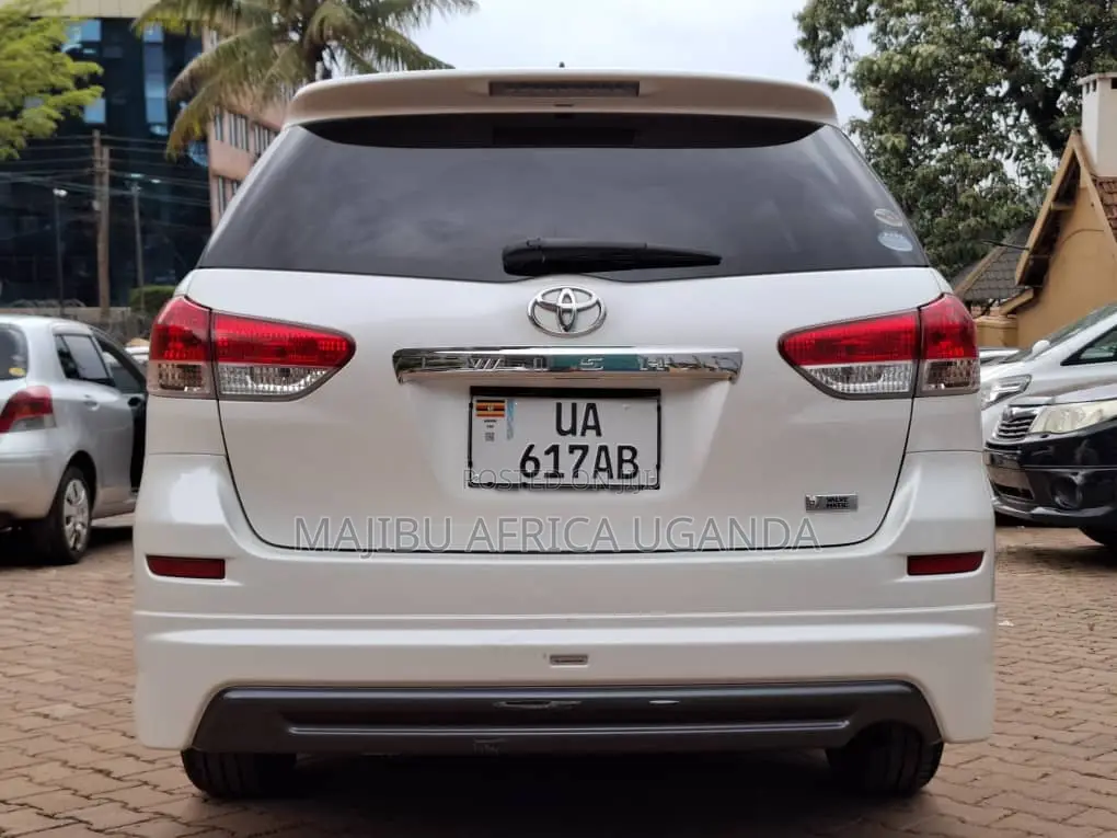 Toyota Wish 2010 White