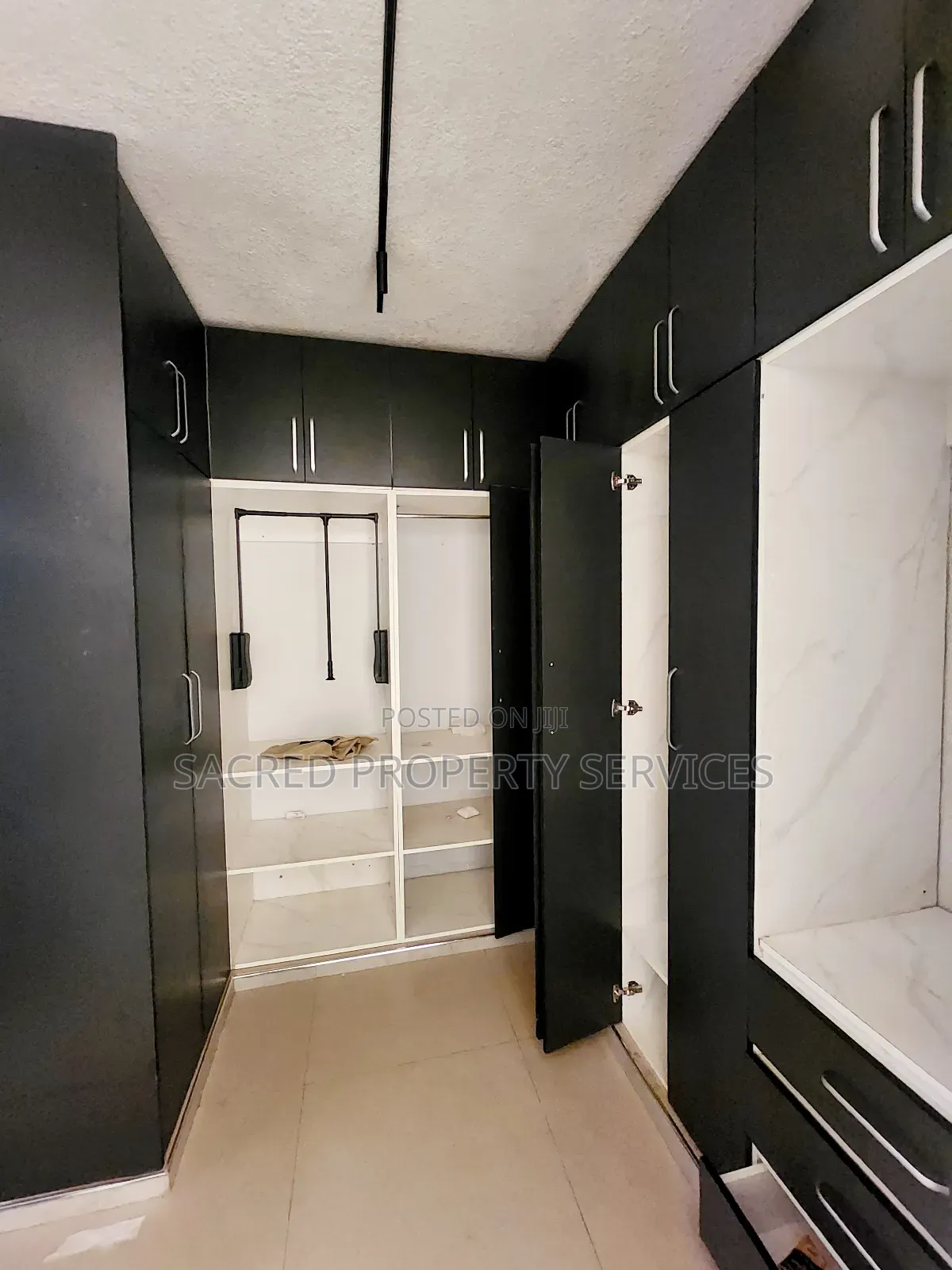 3bdrm Apartment in Kyanja Kisaasi Road, Kawempe for rent