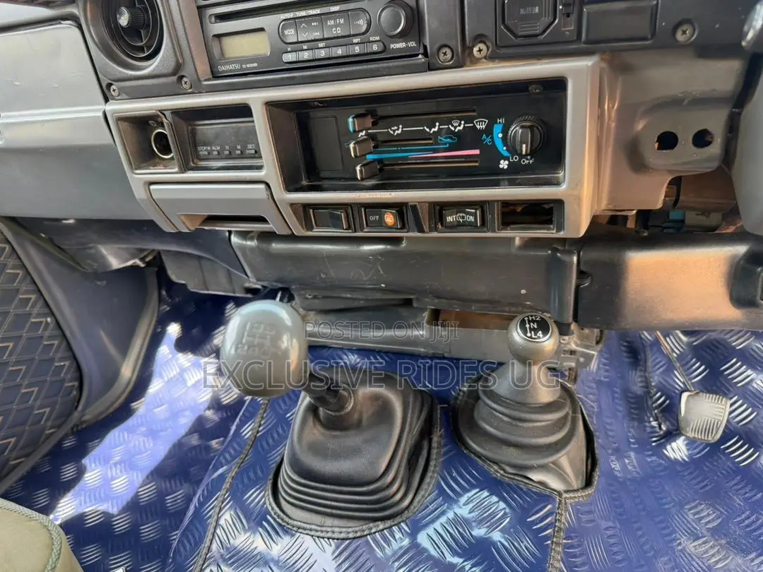 Toyota Land Cruiser Prado 1998 Black