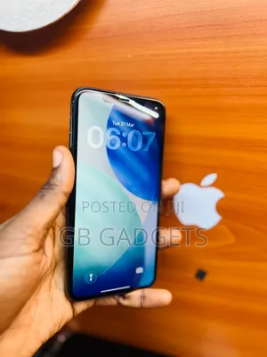Apple iPhone 11 Pro Max 64 GB Gray