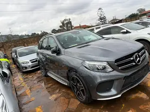 Mercedes-Benz GLE-Class 2019 Black