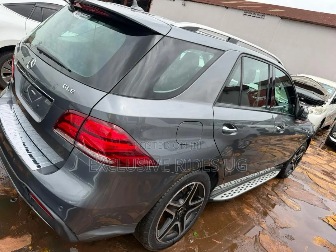 Mercedes-Benz GLE-Class 2019 Black