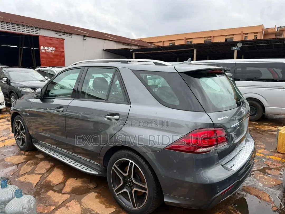 Mercedes-Benz GLE-Class 2019 Black