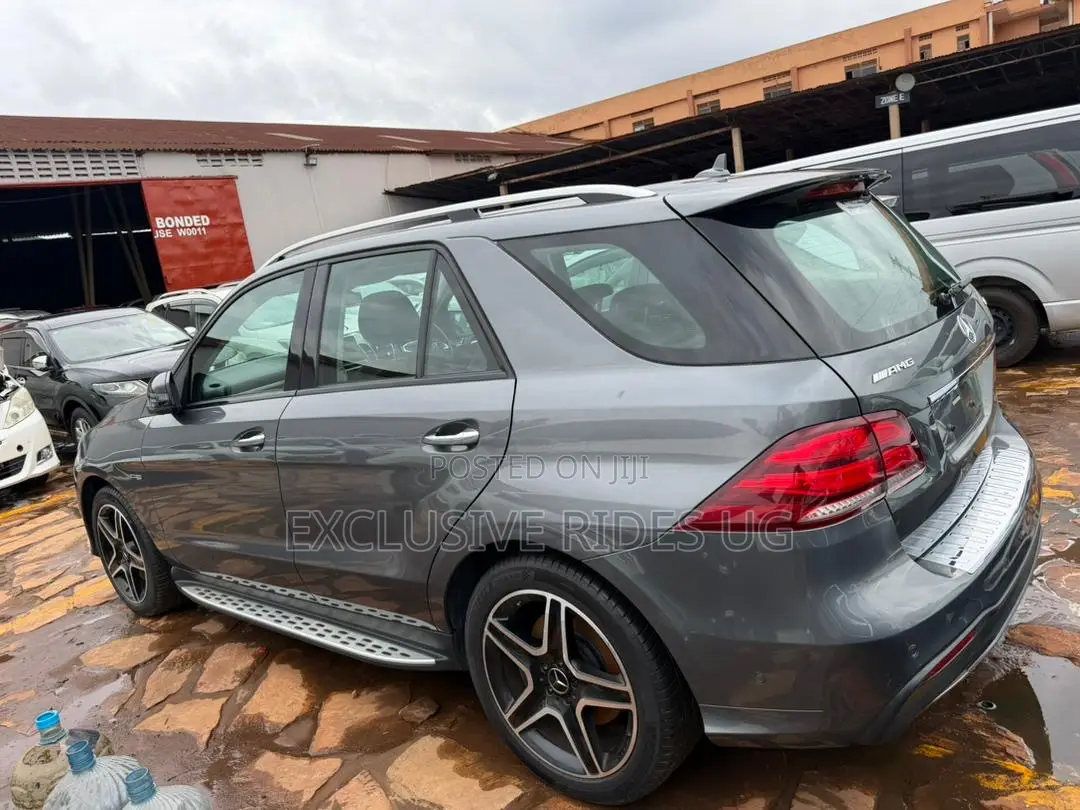 Mercedes-Benz GLE-Class 2019 Black