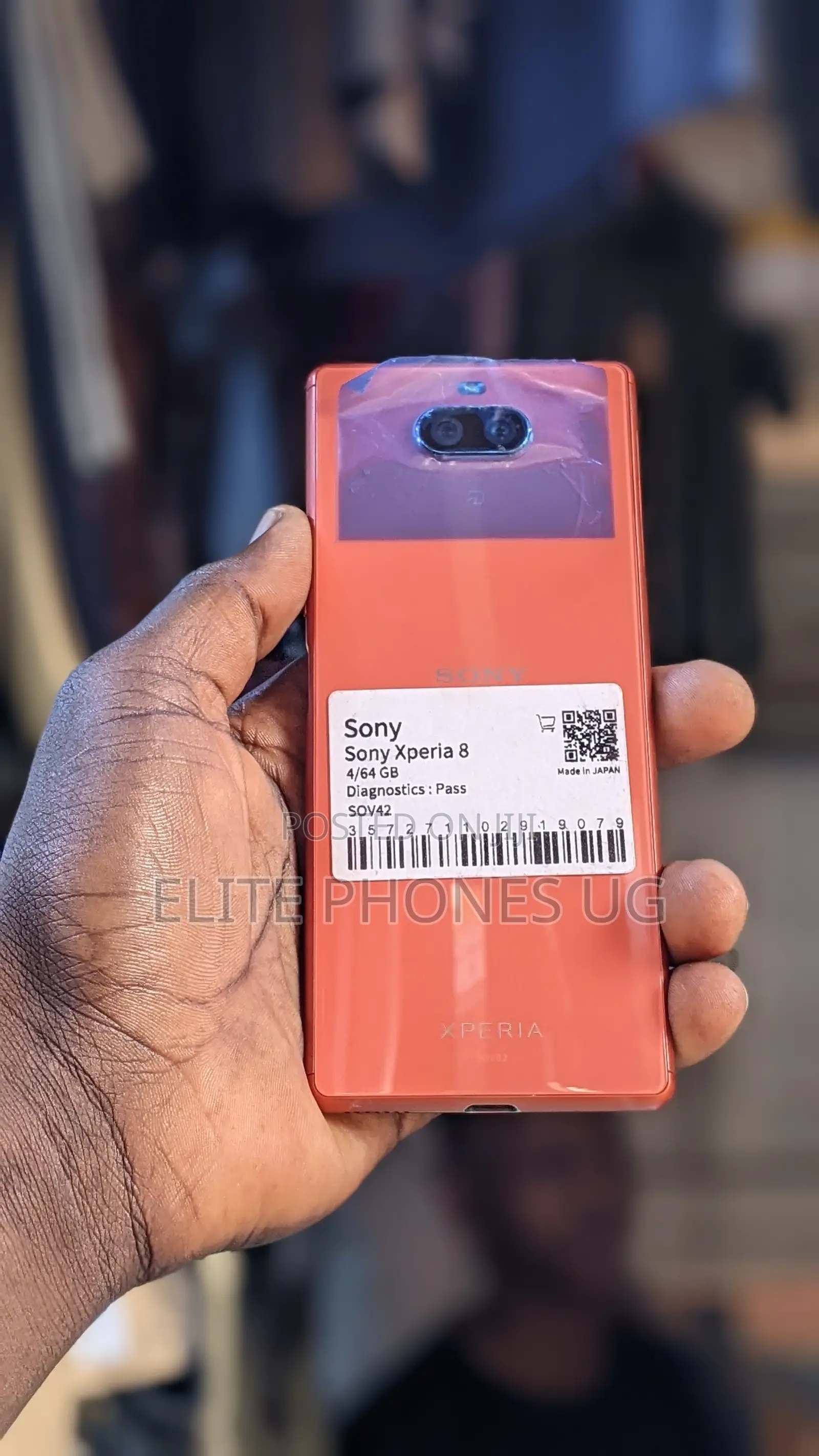 Sony Xperia 8 SOV42 64 GB Red