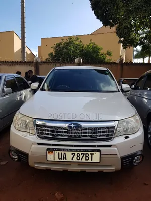 Subaru Forester 2.5X 2010 White