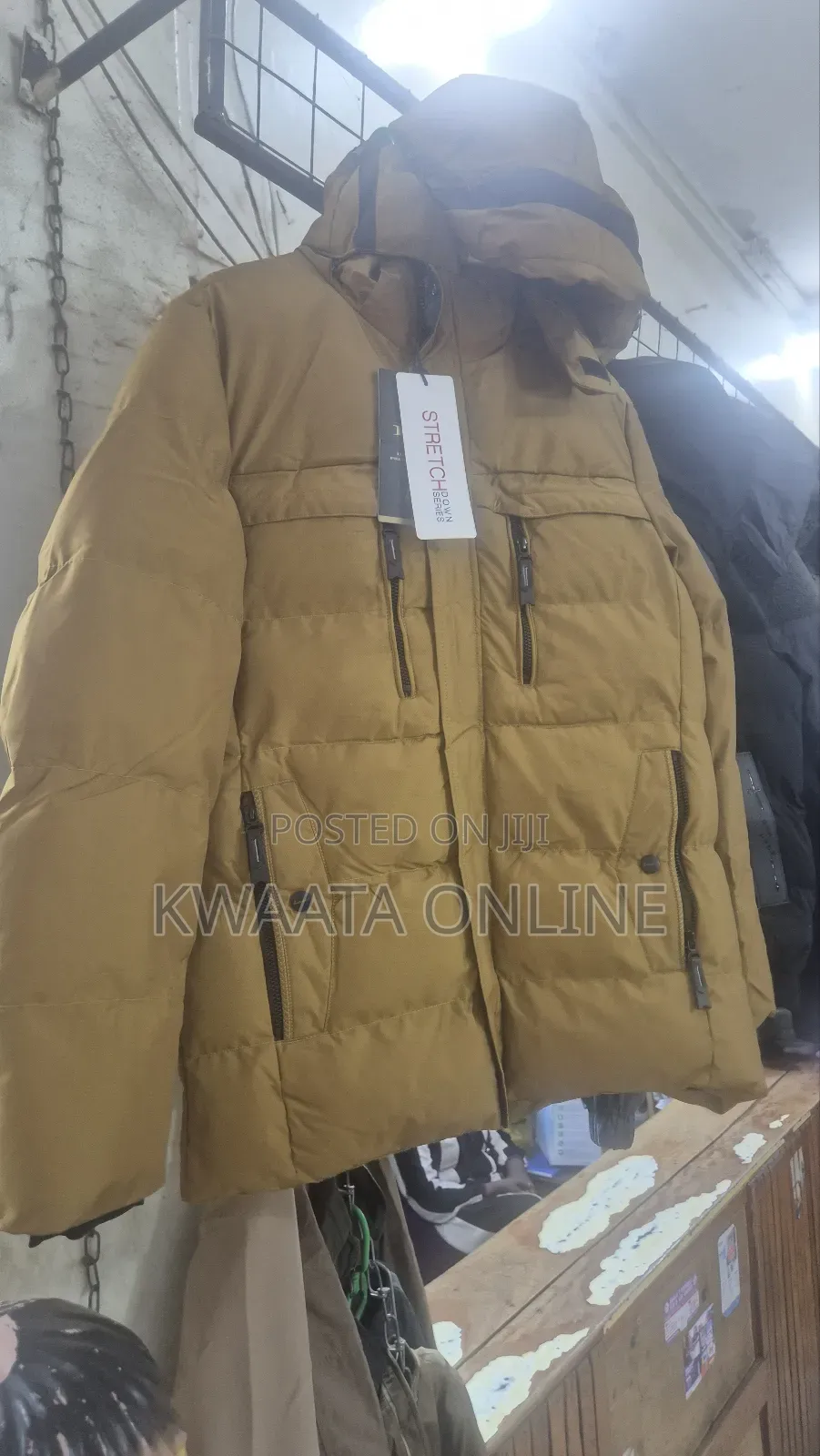 Men's Essential Sherpa Lined Puffer Jacket