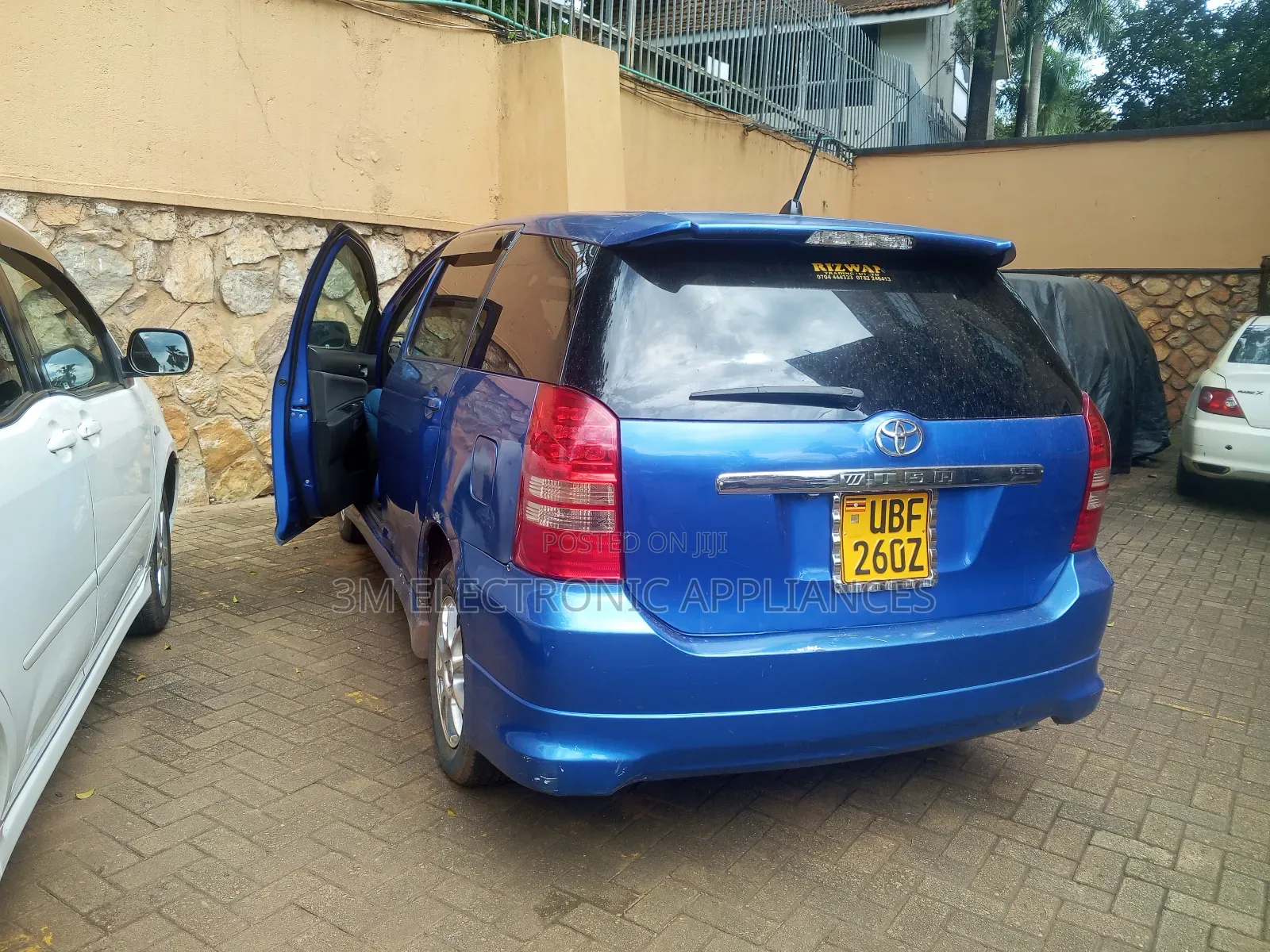 Toyota Wish 2004 Blue