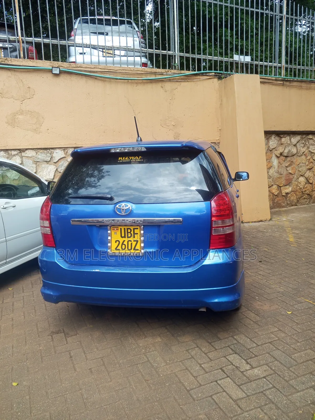 Toyota Wish 2004 Blue