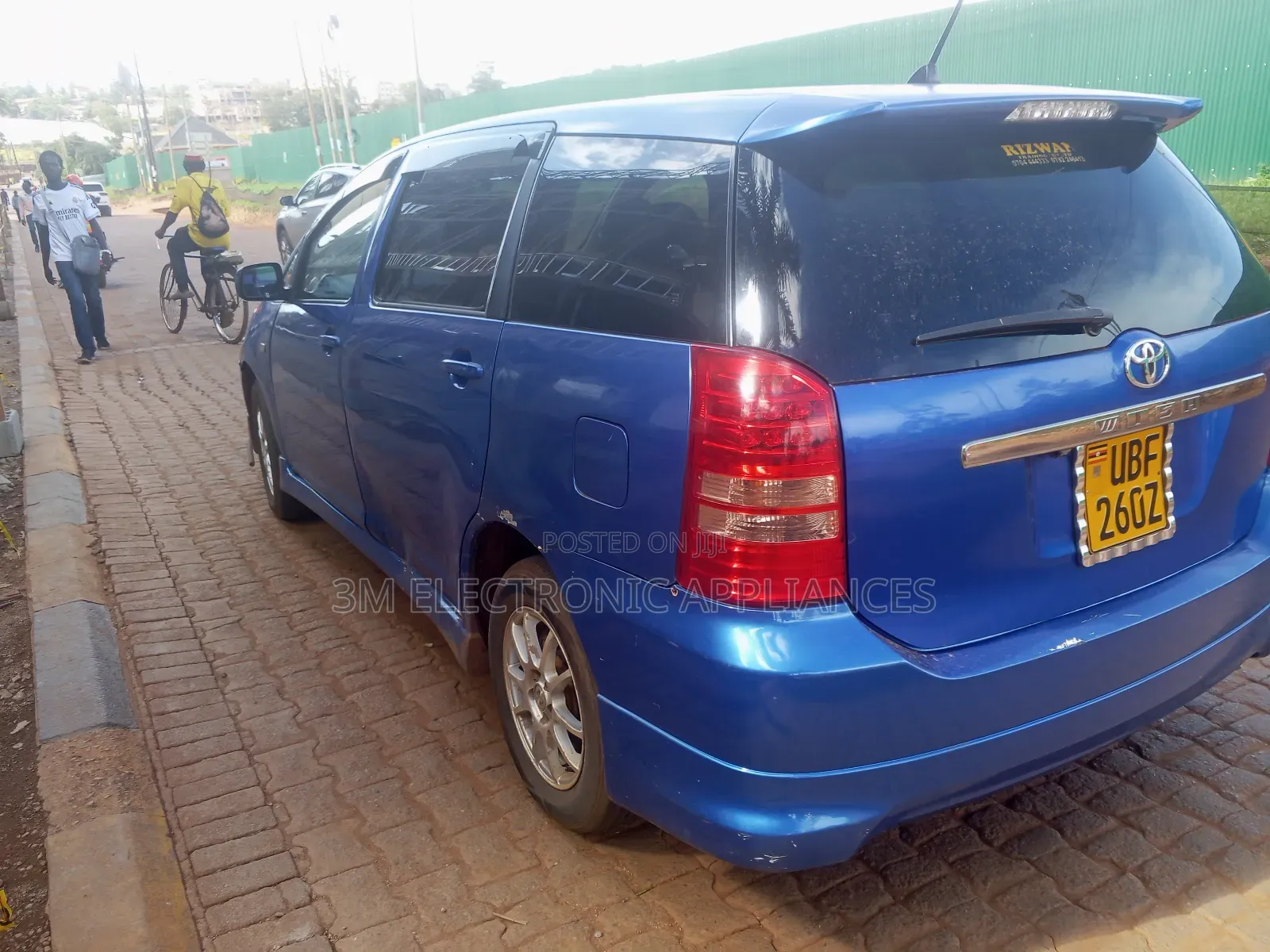 Toyota Wish 2004 Blue