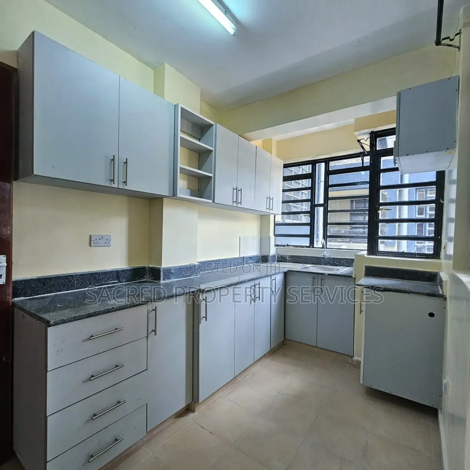 3bdrm Apartment in Najjera, Kira for rent