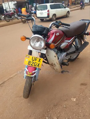 TVS HLX 125 2023 Red
